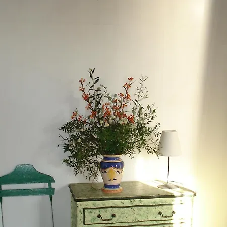 בית הארחה Villa Imperia *